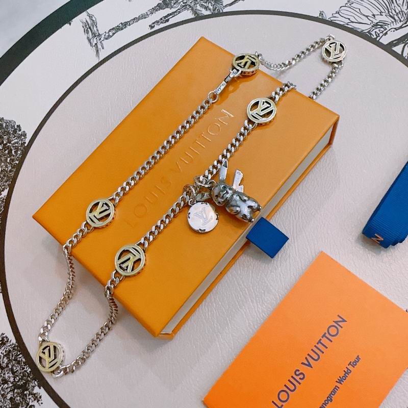 LV Necklace 11yxx88